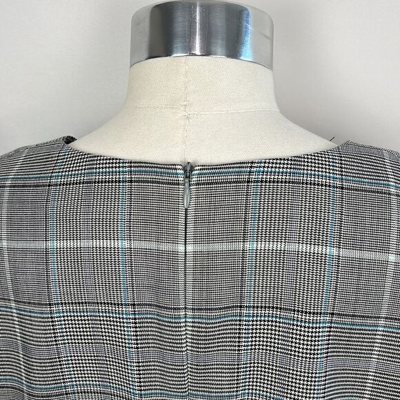 Escada Grey Plaid with Button Cuffs Dress - Picture 5 of 11